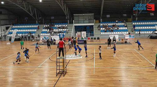 Voleibol Feminino/Campeonato CV: Apuradas as quatro equipas para as meias-finais