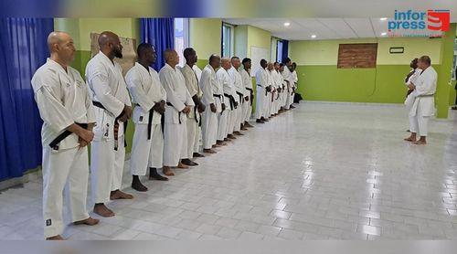 Santiago Norte: Mestres do karaté cabo-verdiano iniciam formação com Luís Gonçalves faixa-coral 6º dan do Japão (CORRIGIDA)(c/áudio)