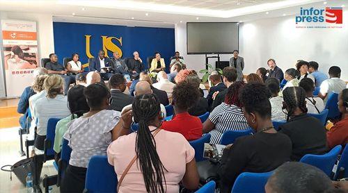 Ministros de Cabo Verde e Luxemburgo promovem encontro com jovens e empreendedores para troca de experiências