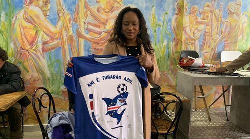Marca de roupa da cabo-verdiana Melany Vieira chega a Portugal e França com planos de expansão para Europa