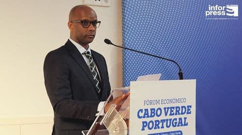 Ministro do Ambiente pede aposta na sustentabilidade e inovação para acelerar desenvolvimento económico