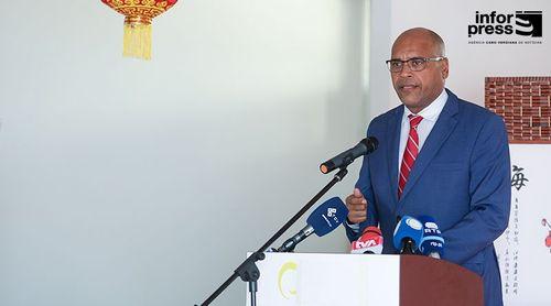 Ministro reitera ambição de eliminar pobreza extrema em Cabo Verde que diz estar à volta dos 8%