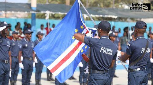Polícia Nacional passa a contar com 49 novos agentes formados no XII curso de formação