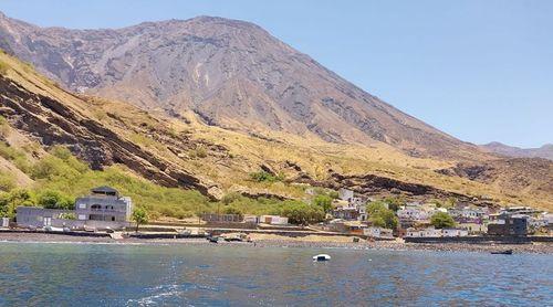 Porto Novo/Monte Trigo: Famílias respiram de alívio com a conclusão do muro de protecção das habitações