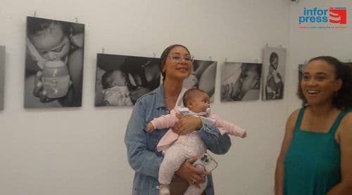 São Vicente: Exposição “Gotas da Vida” dá voz às mães através da fotografia
