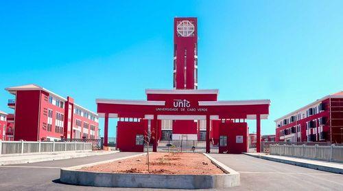 São Vicente: Faculdade de Educação e Desporto promove jornadas para partilhar experiências com a sociedade