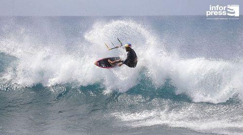 Kitesurf: Campeão do Mundo alerta autoridades nacionais que “legião estrangeira” está de olho nos jovens talentos (c\vídeo)