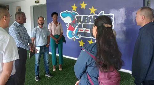 Estádio Nacional recebe visita de engenheiros da República Popular da China