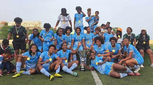 Futebol Feminino/Santiago Sul: Seven Stars vence Black Panthers (3-0) e conquista a Taça Praia