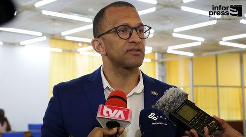 Ministro enaltece peixeiras pelo dia nacional e pede valorização de todas as profissões