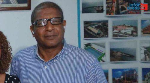 Fogo: "Monólogo do poeta em vivências da alma" vence prémio Dr. Henrique Teixeira de Sousa