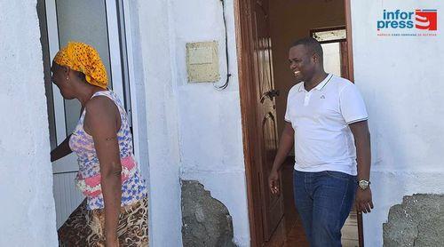 São Miguel: Câmara Municipal entrega quatro casas de banho e três moradias reabilitadas