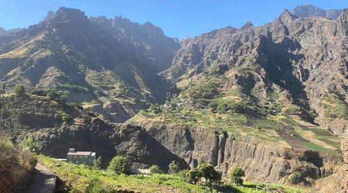 Porto Novo: Emigrantes naturais de Dominguinhas pensam investir nessa localidade com a construção da estrada