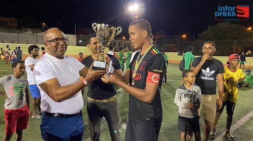 Porto Novo: Grupo dinamizador dos desportos de salão envolve dezenas de jovens com torneio de futebol de 7