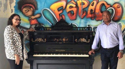 Ilha do Sal: Autarquia recebe doação de instrumentos musicais oferecidos por emigrante cabo-verdiano radicado na Itália