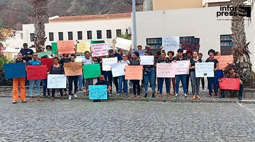 Greve dos profissionais de saúde em Santo Antão com 100 % de adesão no primeiro dia – sindicalista (c/áudio)