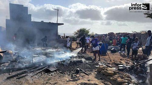 São Miguel: Incêndio consome sete moradias na comunidade de Rabelados