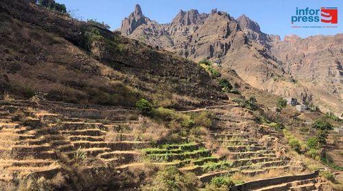 Porto Novo: Demora na queda de chuvas reflecte no caudal das nascentes e furos – agricultores