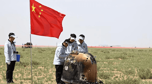 Xi Jinping congratula-se com sucesso da missão Chang'e-6 portadora das primeiras amostras da face oculta da Lua