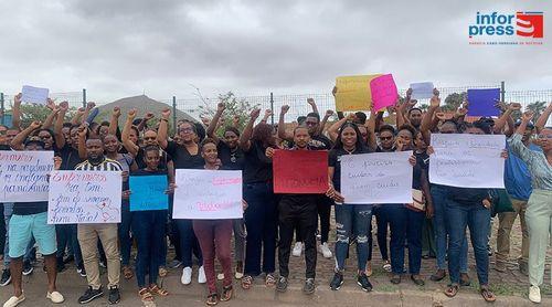 Santiago Norte: Adesão à greve dos profissionais de saúde no primeiro dia é de 90 %, estima porta-voz (c/áudio)