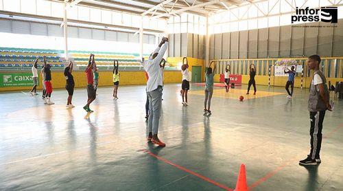 Câmara da Praia promove gincana com jogos tradicionais direcionada aos utentes do Centro de Atenção Psicossocial