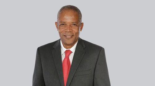 São Vicente: Projecto de residência universitária prevê atrair estudantes estrangeiros - Reitor da Uni-Mindelo