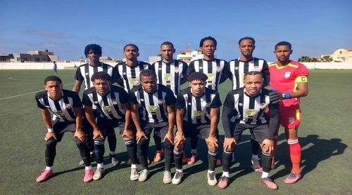 Campeonato Nacional: Treinador do Rosariense garante que equipa está focada em ganhar a Académica do Aeroporto do Sal