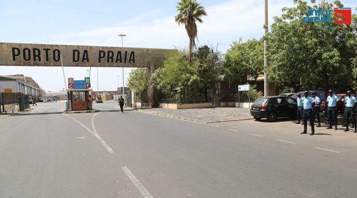 Entrada do Porto da Praia vai ganhar novo visual com monumento de 18 metros de altura