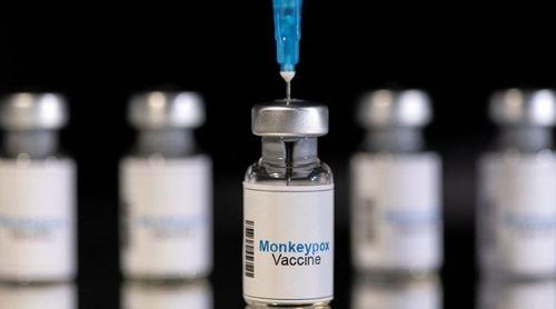 Assintomáticos podem transmitir 'Mpox' e vacinas são eficazes na mitigação