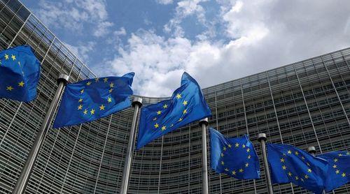 Países da UE decidem abrir negociações formais de adesão com Ucrânia e Moldova