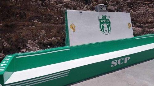 Santo Antão: “Bancada Gaspar” em Sinagoga já ostenta cores e símbolo do Sporting de Portugal