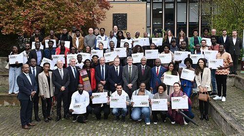 Portugal: Quatro cabo-verdianos recebem bolsas de estudos destinados aos estudantes da CPLP na UTAD