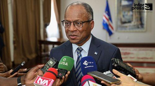 Primeiro-ministro diz que cargo da ministra da Saúde poderá ajustar-se