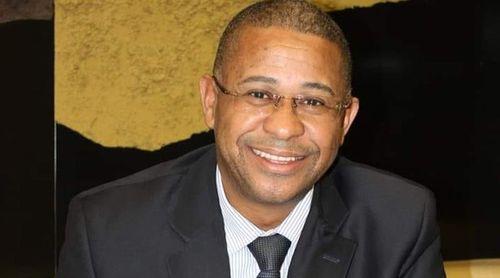 Óbito: PR lamenta morte do antigo deputado e ministro da Administração Interna Lívio Lopes