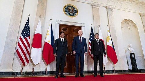 EUA, Japão e Filipinas denunciam agressividade de Pequim no mar do sul da China