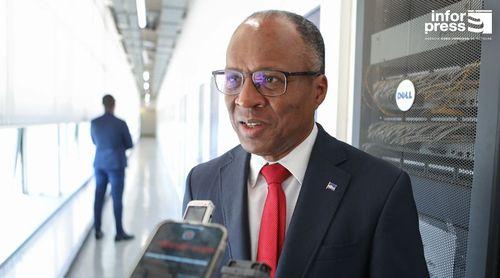 Ulisses Correia e Silva nega que Júlio Correia seja assessor do Governo