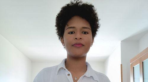 Emigrante “apropria-se” das redes sociais para formar uma comunidade forte que ajude a “minimizar as amarguras” da nova aventura