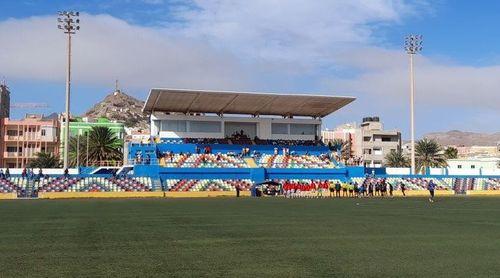Futebol/São Vicente: Mindelense e Derby dobram primeira volta na liderança com 17 pontos