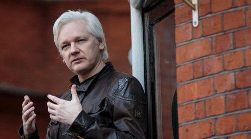 Tribunal de Londres avalia pedido de recurso contra extradição de Assange para EUA