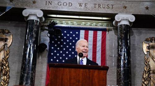 Biden defende "compromisso sagrado" dos EUA com NATO