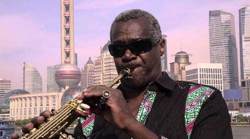 Funeral do saxofonista Tontinho realiza-se hoje na cidade da Praia pelas 15:00