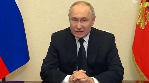 Putin considera absurda a ideia de que a Rússia quer atacar a Europa