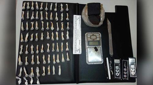 ​​​​​​​Dois indivíduos detidos em flagrante delito na posse de armas de fogo de fabrico artesanal   