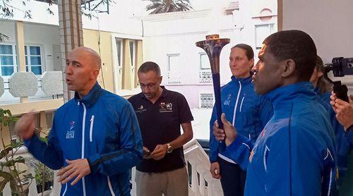 Corrida da Paz Sri Chinmoy Oneness-Home homenageia presidente do COC