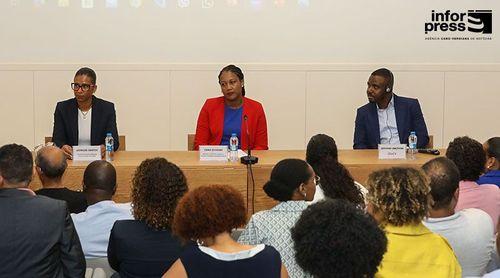 Governo destaca importância de o país ter uma identidade digital e projectar-se na arena internacional