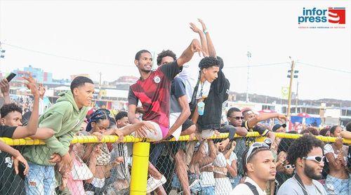 Baía das Gatas/40 Anos: Festival segue hoje após contratempos motivados pela queda das chuvas