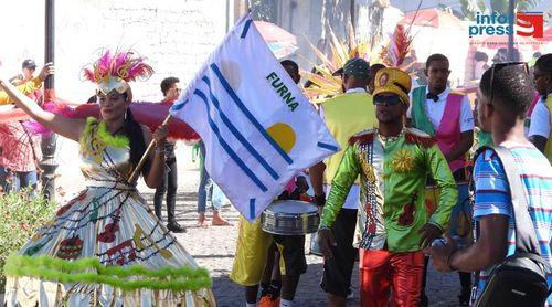 Carnaval/Brava: O grupo da Furna vence carnaval da Brava (c/áudio)