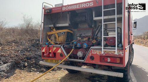 Santa Catarina: Incêndio deflagra em área de cultura de sequeiro em Achada Grande (Rincão)