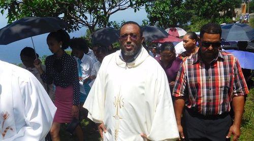 Porto Novo: Pároco exorta a "um djunta mon” dos emigrantes para a construção da nova igreja matriz