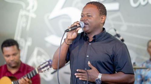 Música: Edvaldo Soares representa Cabo Verde no festival Sete Sóis Sete Luas em cidades europeias